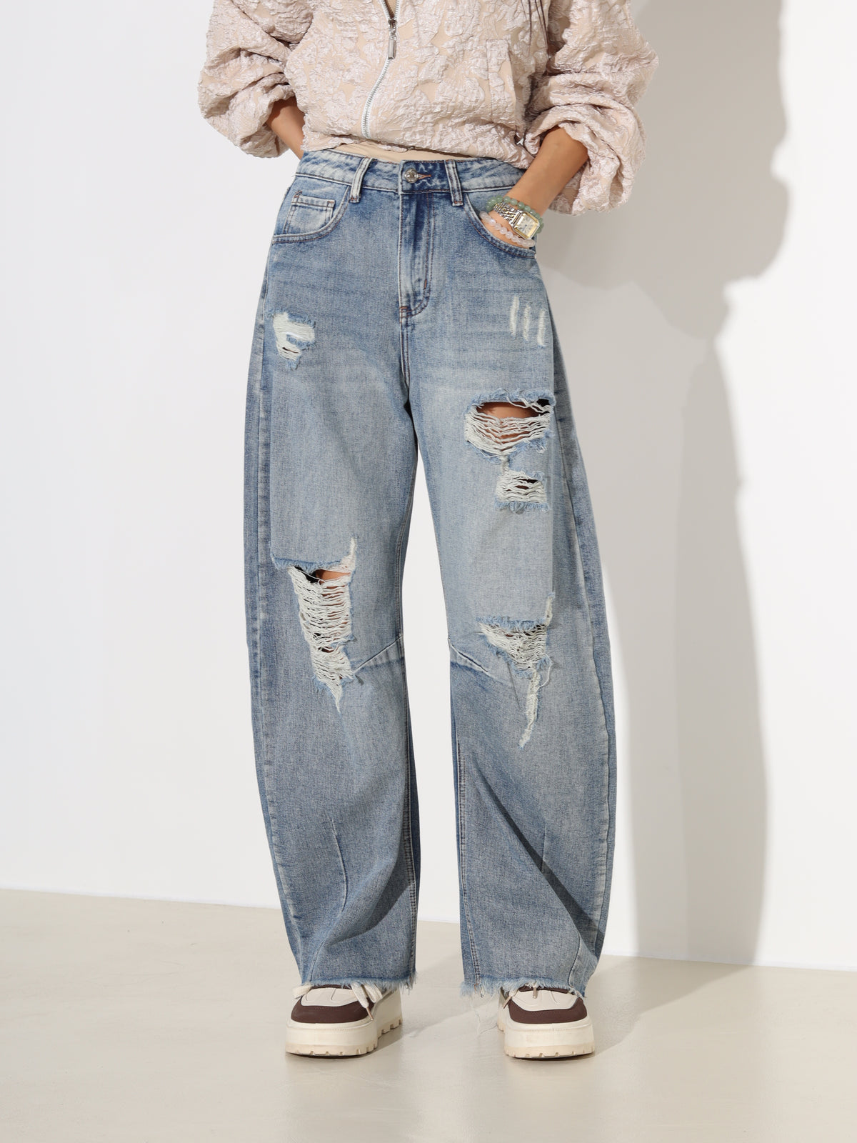 Zilas džinsa bikses ar plēsumiem "Ballon Fit" - 18625